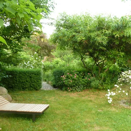 Gutshaus Altbauhof アパート Dargun